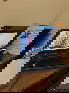 a picture of Gemma Antcliffe infront of her laptop, ready to start training